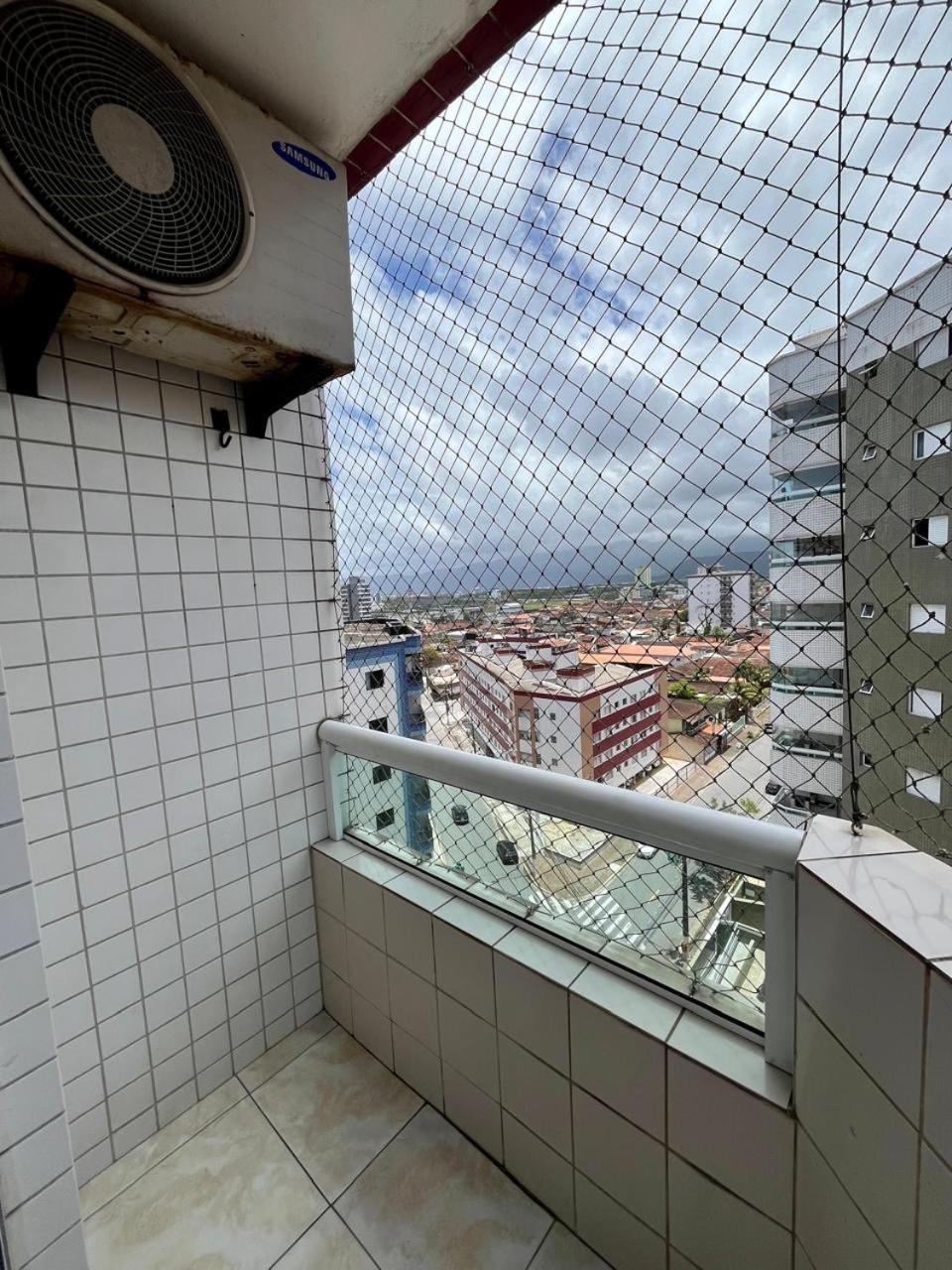Apto A 50M Da Praia, Com Ar Condicionado, Wifi , Portaria 24H Praia Grande  Exterior foto